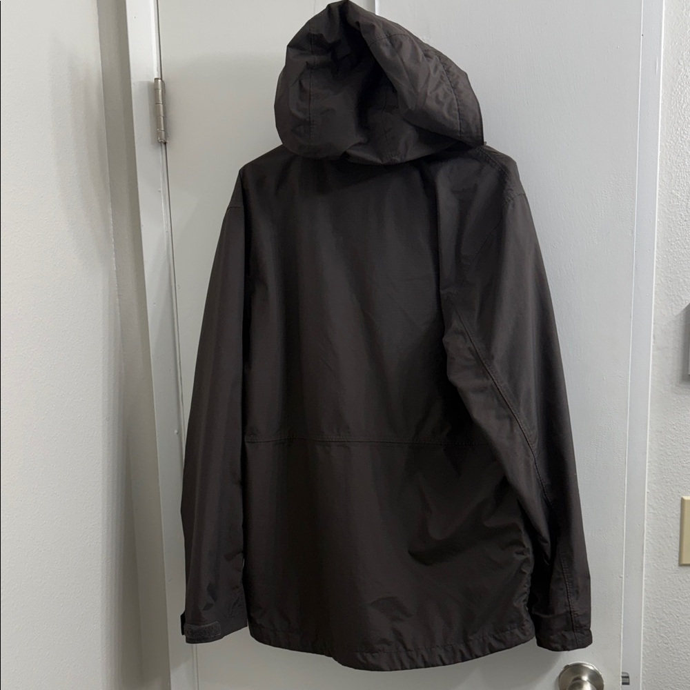 Columbia Men's Dark Gray Raincoat - Picture 4 of 12